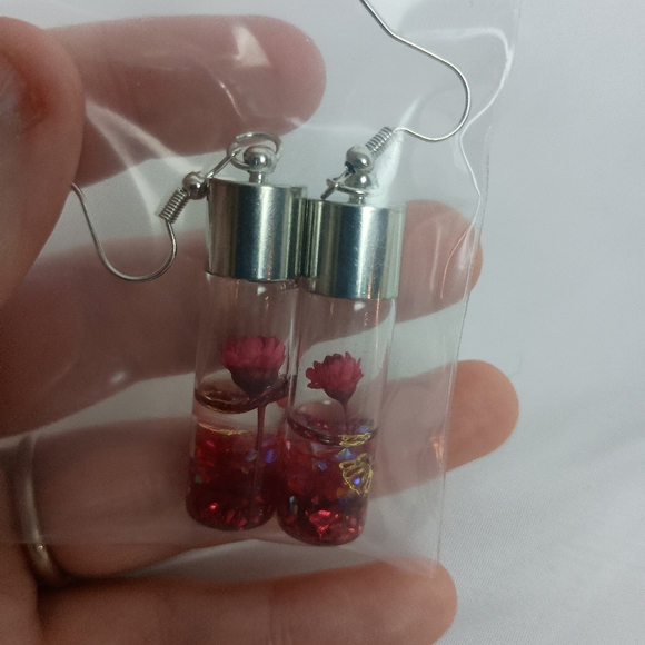 Handcrafted Barbiecore Elegant Red Floral Gift Earrings‎ (#0287) - Picture 2 of 5